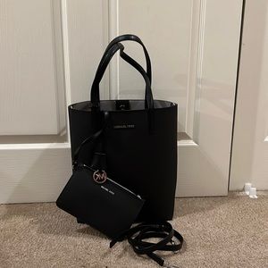 Michael Kors 💯(Authentic) large black tote